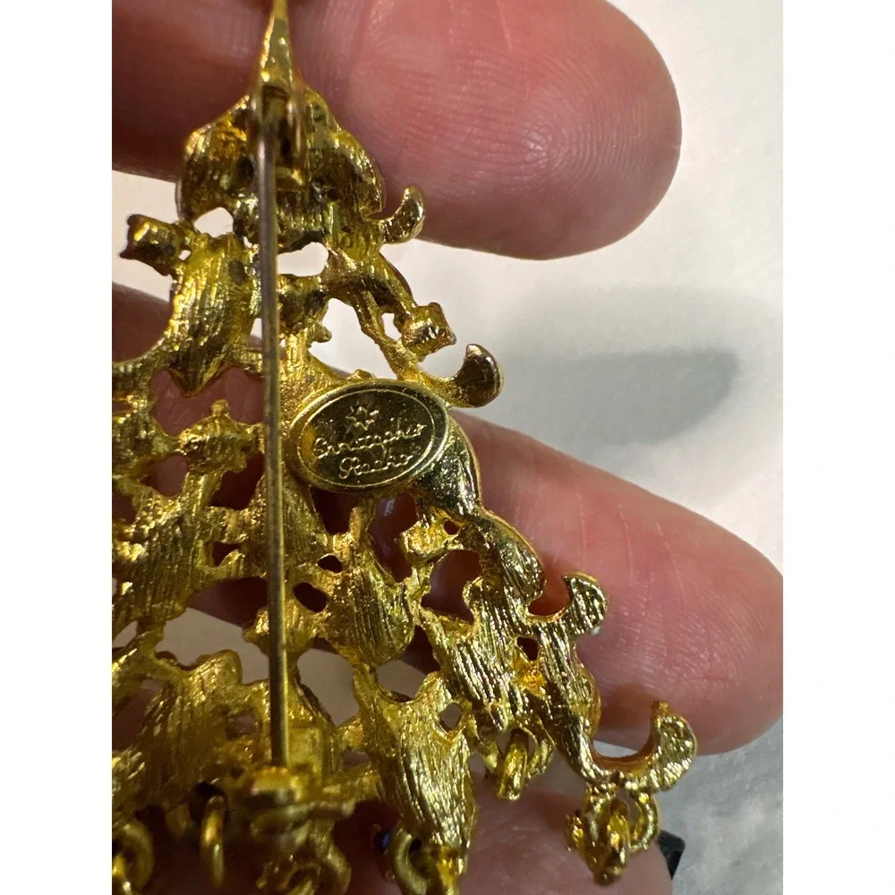 Vintage Christmas Tree Brooch Gold Tone‎ Multi Color Rhinestone Gem Holiday Pin